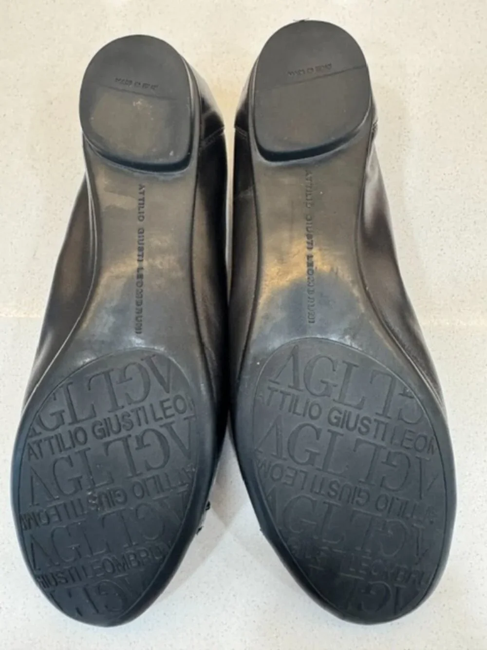 AGL Attilio Giusti Leombruni Chain link Cap-Toe Ballet Flats sz 39 Black